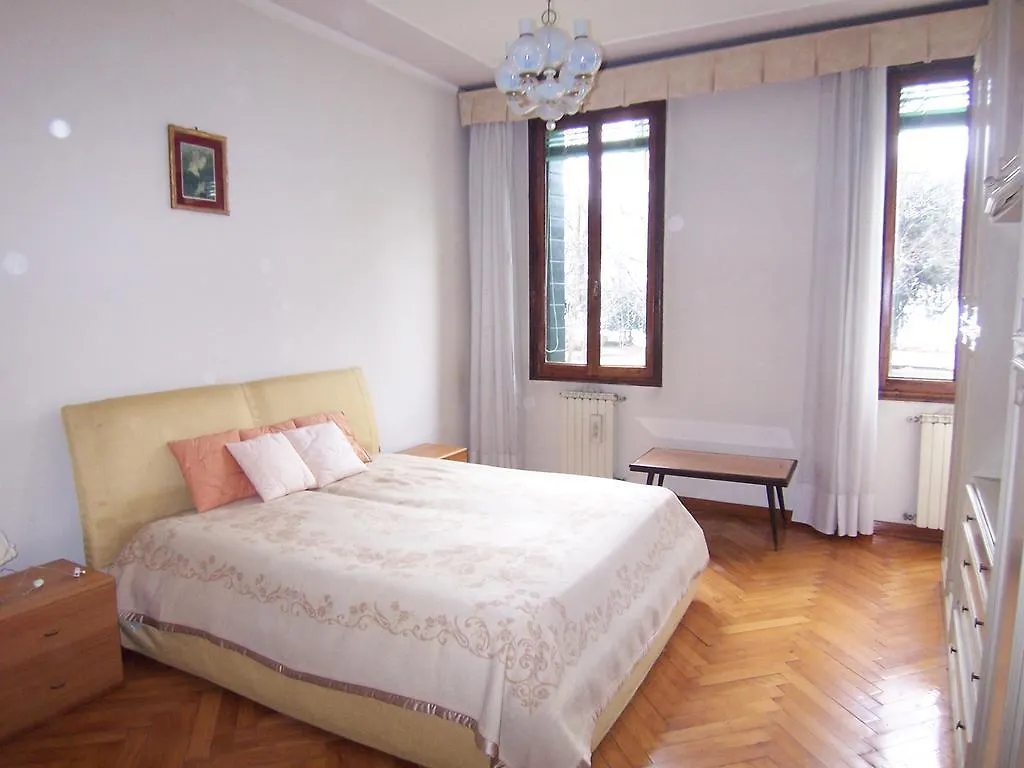 Bella Vista Apartment البندقية